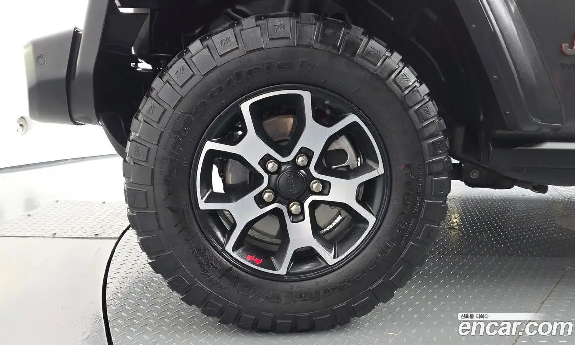 Jeep Wrangler 2022 2.0 автомат (гидро), фото 5 Jeep Wrangler 2022 2.0 автомат (гидро), фото 5