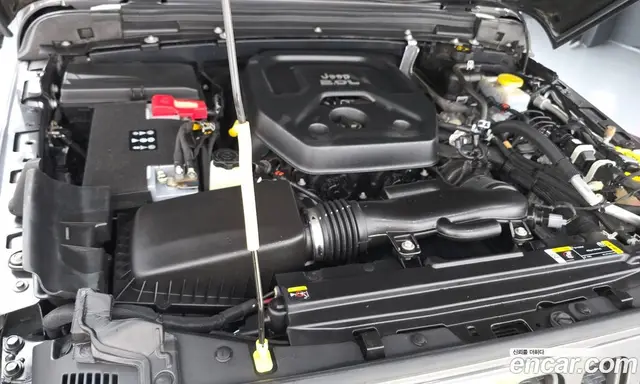 Jeep Wrangler 2022 2.0 автомат (гидро), миниатюра 6 Jeep Wrangler 2022 2.0 автомат (гидро), миниатюра 6