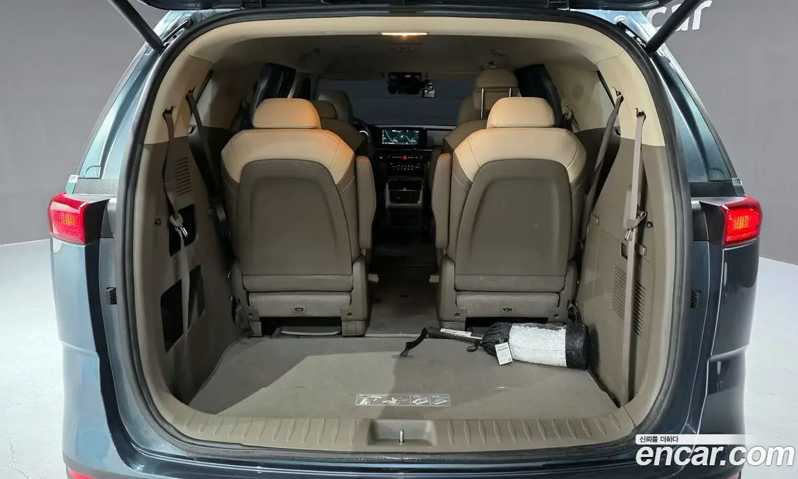 Kia Carnival 2021 3.5 автомат (гидро), фото 16 Kia Carnival 2021 3.5 автомат (гидро), фото 16