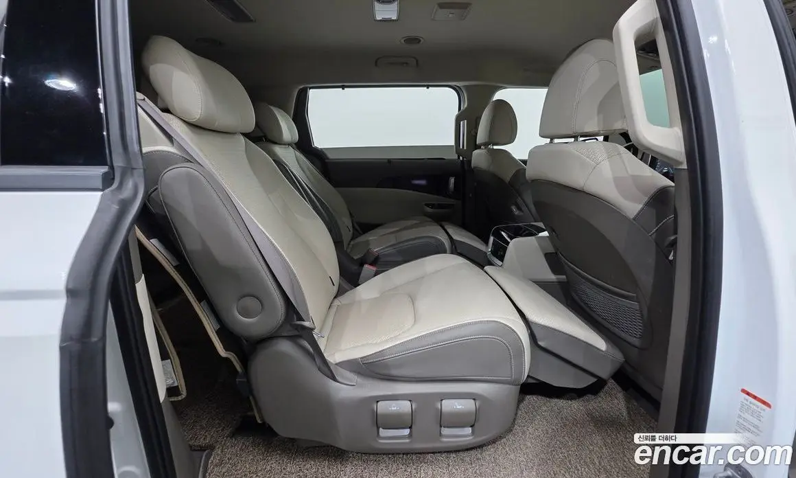 Kia Carnival 2022 3.5 автомат (гидро), фото 19 Kia Carnival 2022 3.5 автомат (гидро), фото 19