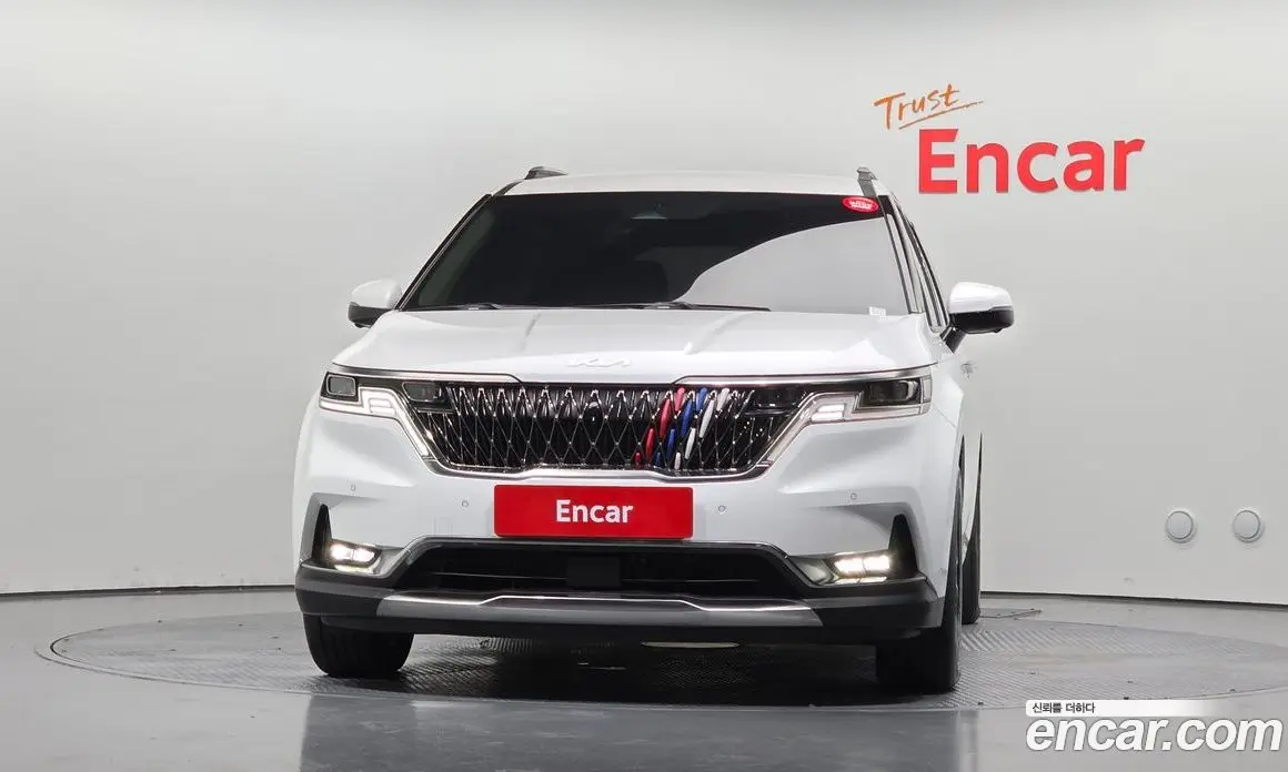 Kia Carnival 2022 3.5 автомат (гидро), фото 3 Kia Carnival 2022 3.5 автомат (гидро), фото 3