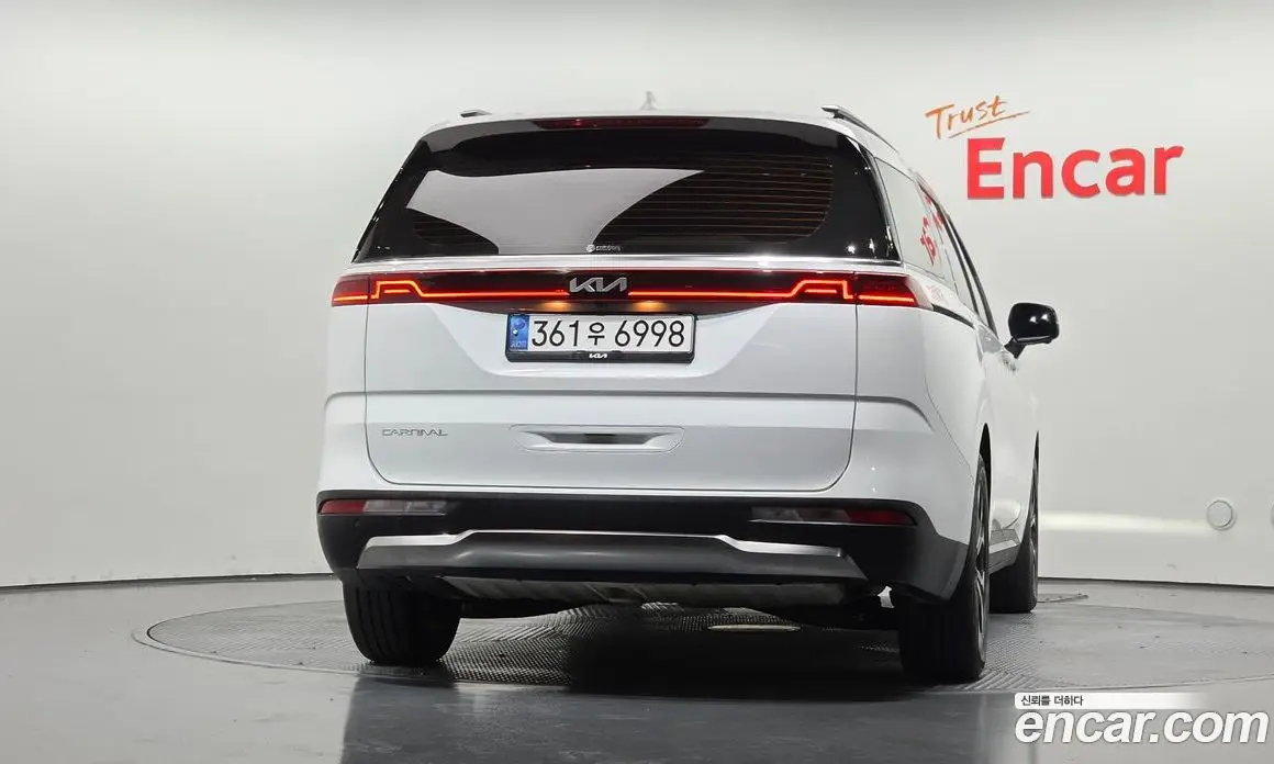 Kia Carnival 2022 3.5 автомат (гидро), фото 4 Kia Carnival 2022 3.5 автомат (гидро), фото 4