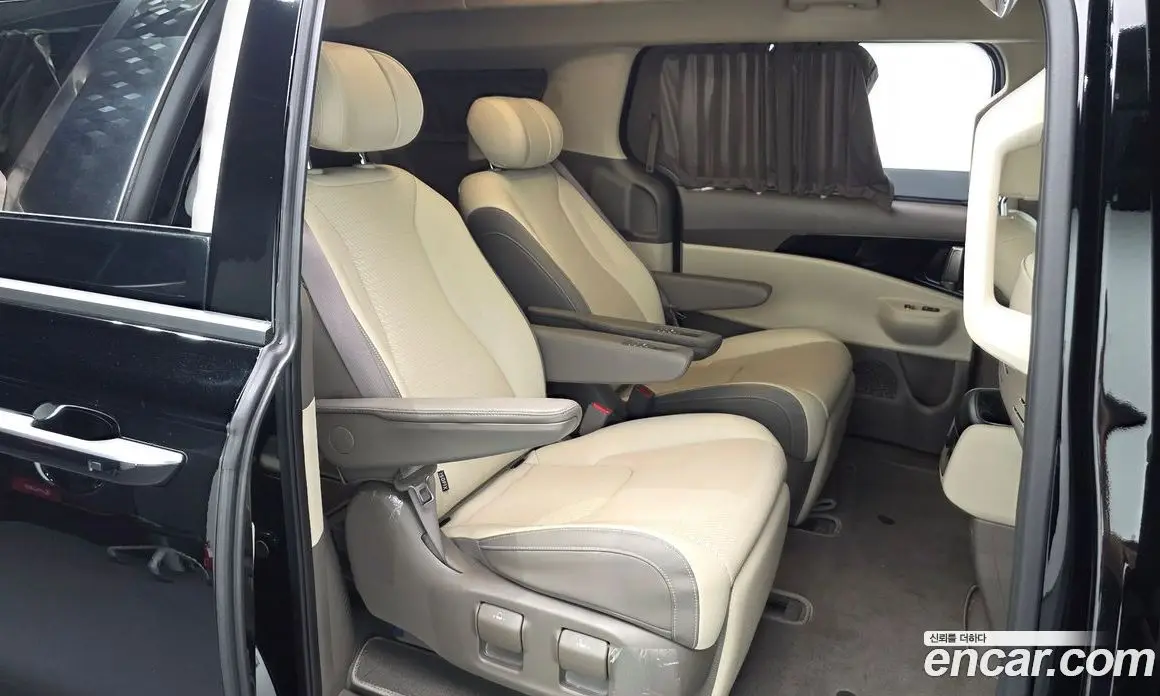 Kia Carnival 2024 3.5 автомат (гидро), фото 16 Kia Carnival 2024 3.5 автомат (гидро), фото 16