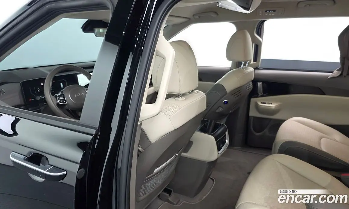 Kia Carnival 2024 3.5 автомат (гидро), фото 17 Kia Carnival 2024 3.5 автомат (гидро), фото 17
