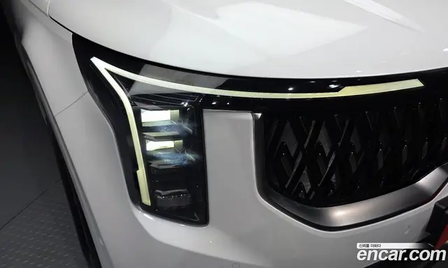 Kia Carnival 2024 2.2 автомат (гидро), миниатюра 8 Kia Carnival 2024 2.2 автомат (гидро), миниатюра 8