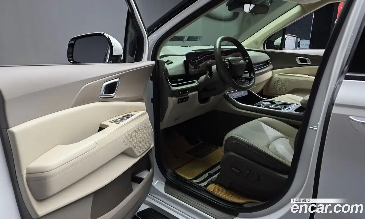 Kia Carnival 2025 2.2 автомат (гидро), фото 13 Kia Carnival 2025 2.2 автомат (гидро), фото 13