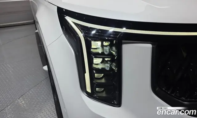 Kia Carnival 2025 2.2 автомат (гидро), миниатюра 8 Kia Carnival 2025 2.2 автомат (гидро), миниатюра 8