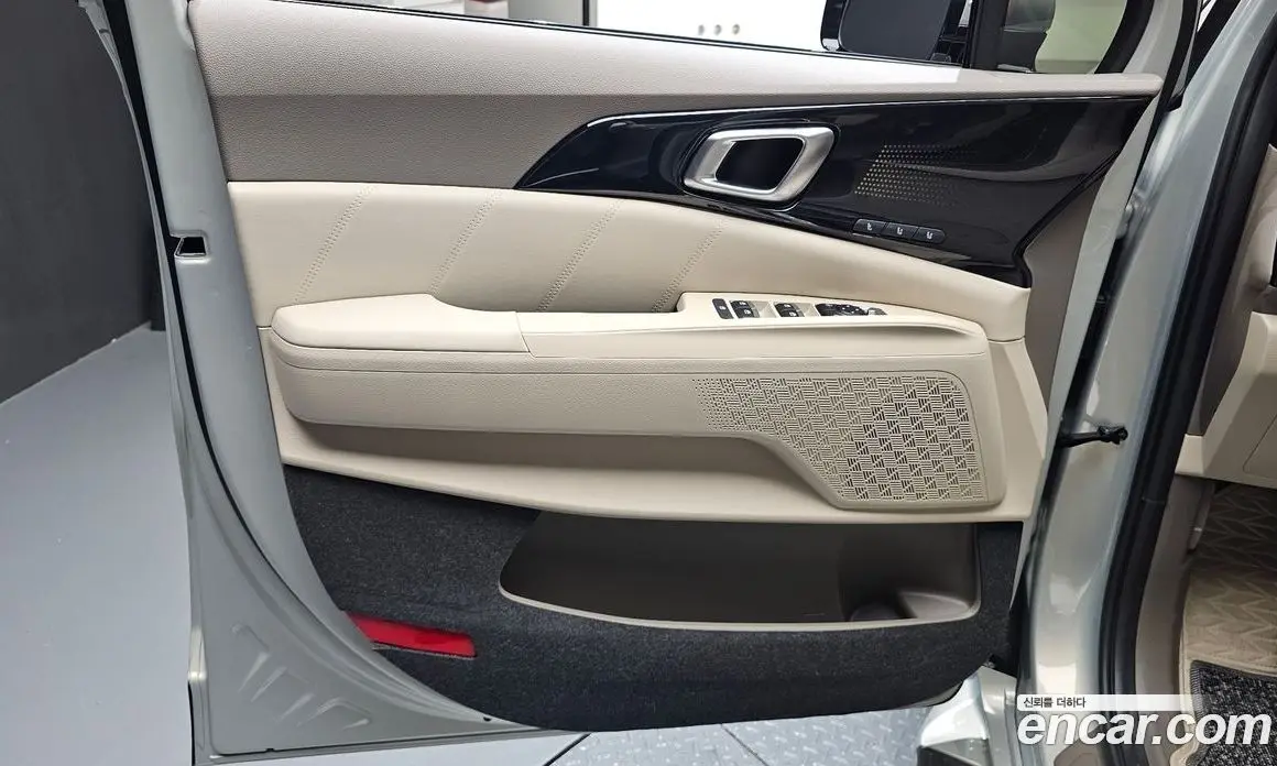 Kia Carnival 2025 3.5 автомат (гидро), фото 14