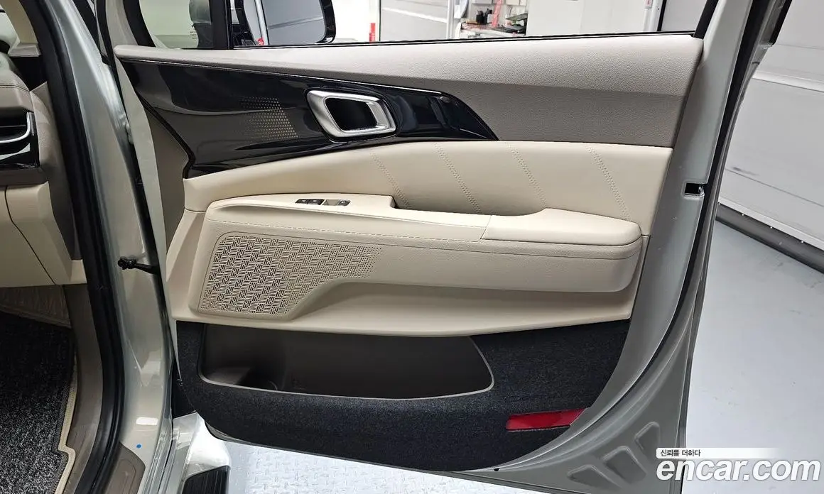 Kia Carnival 2025 3.5 автомат (гидро), фото 15