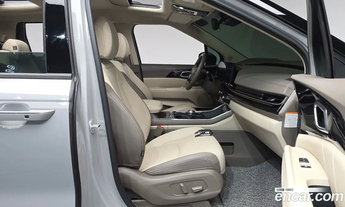 Kia Carnival 2025 1.6 автомат (гидро), фото 15