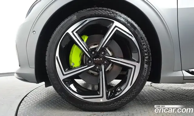 Kia EV6 2022 0.1 автомат (гидро), миниатюра 4