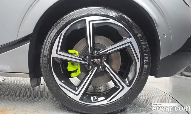 Kia EV6 2022 0.1 автомат (гидро), миниатюра 6