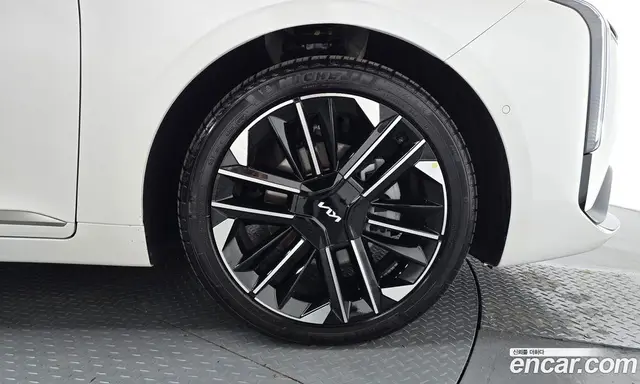 Kia K8 2025 1.6 автомат (гидро), миниатюра 7