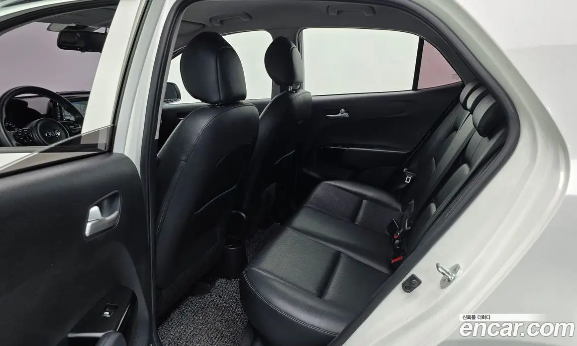 Kia Morning 2017 1.0 автомат (гидро), фото 12 Kia Morning 2017 1.0 автомат (гидро), фото 12