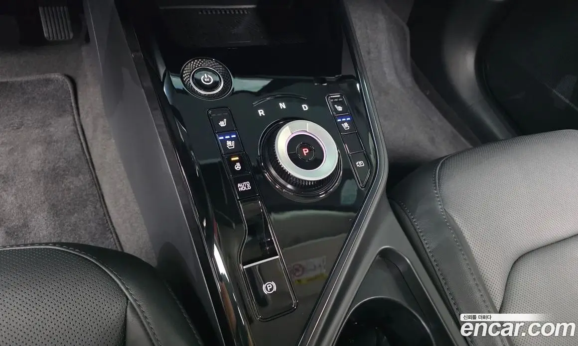 Kia Niro 2023 0.2 автомат (гидро), фото 11