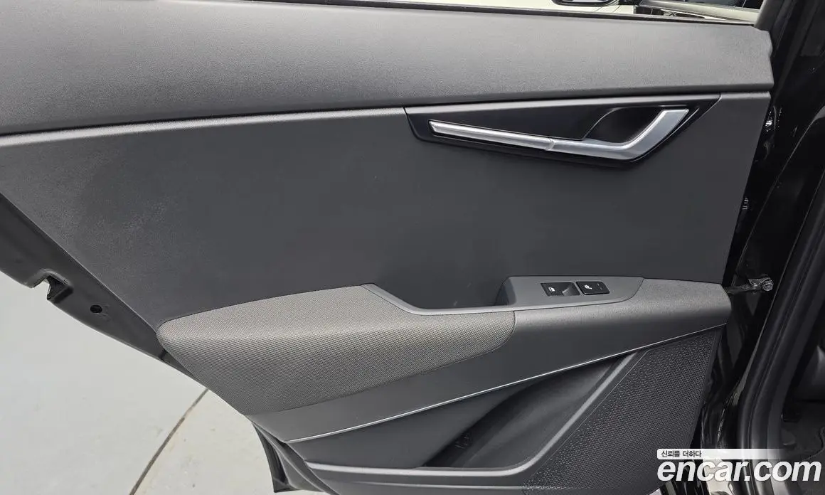 Kia Niro 2023 0.2 автомат (гидро), фото 14