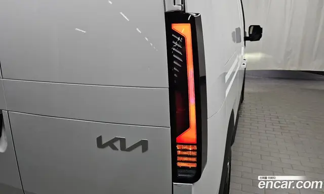 Kia PV5 2026 0.2 автомат (гидро), миниатюра 8
