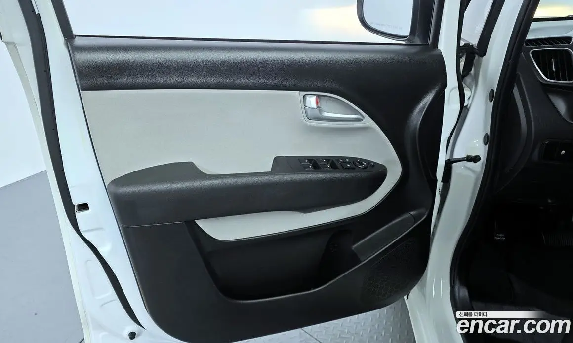 Kia Ray 2022 1.0 автомат (гидро), фото 13 Kia Ray 2022 1.0 автомат (гидро), фото 13