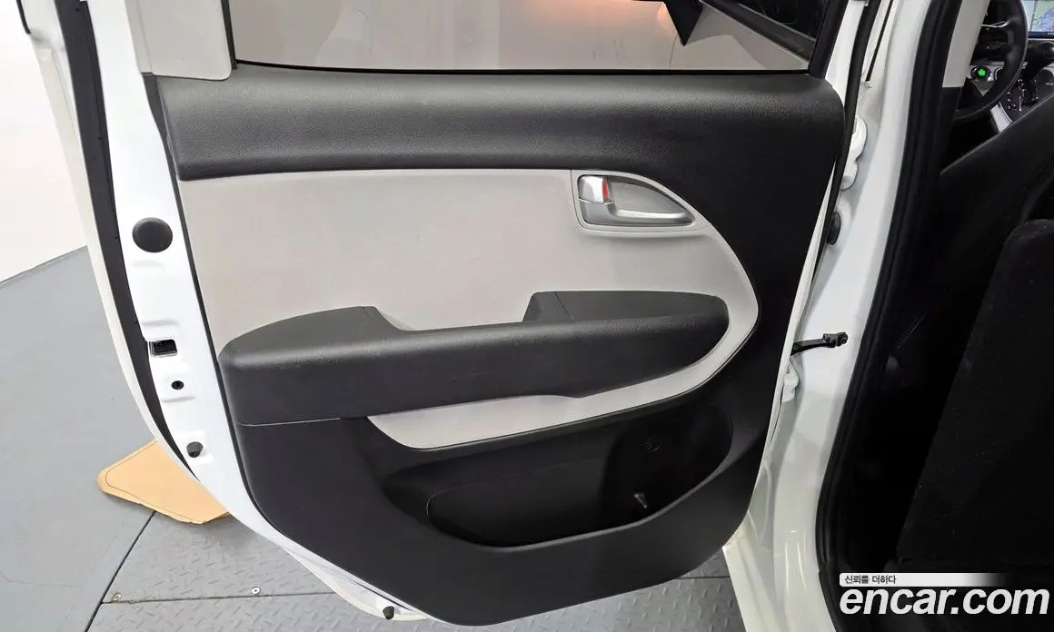 Kia Ray 2022 1.0 автомат (гидро), фото 16 Kia Ray 2022 1.0 автомат (гидро), фото 16