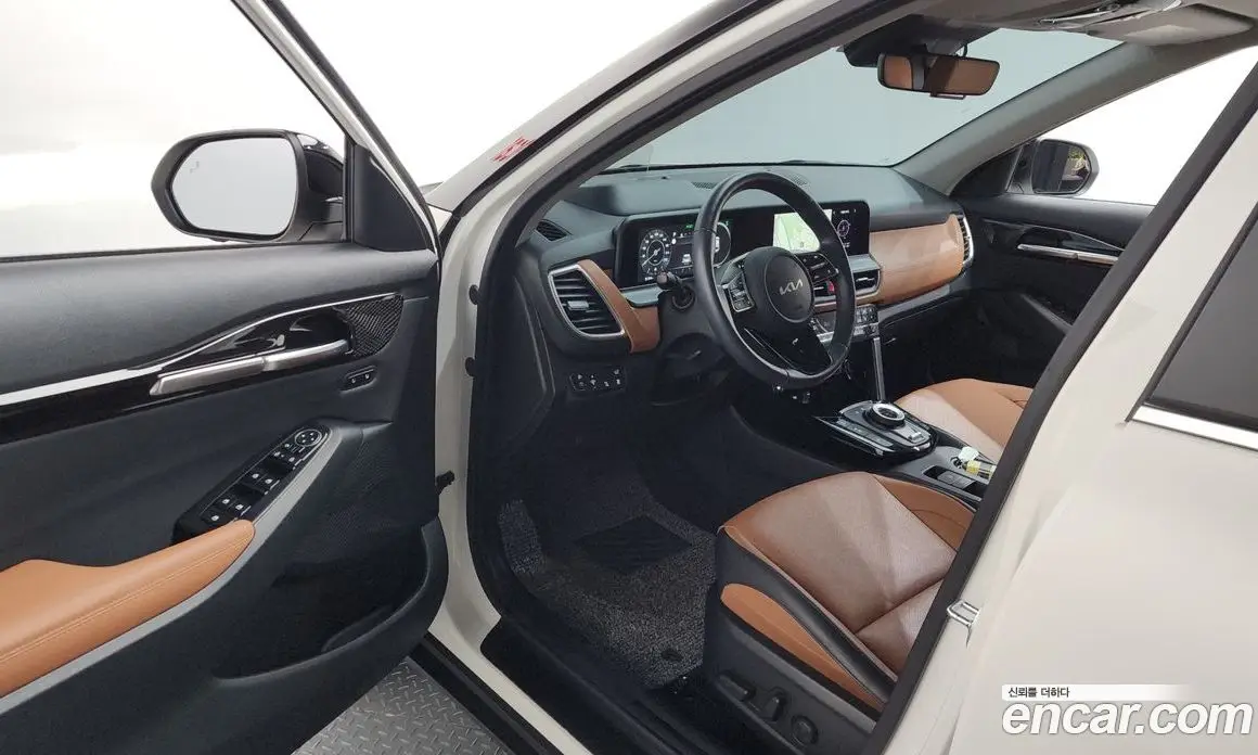 Kia Seltos 2023 1.6 автомат (гидро), фото 13 Kia Seltos 2023 1.6 автомат (гидро), фото 13
