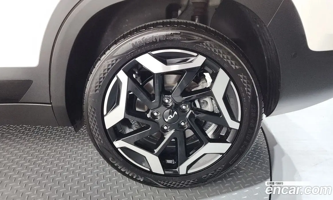 Kia Seltos 2023 1.6 автомат (гидро), фото 7 Kia Seltos 2023 1.6 автомат (гидро), фото 7