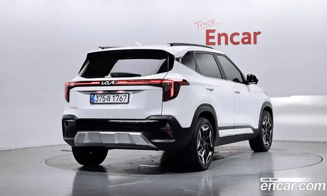 Kia Seltos 2025 1.6 автомат (гидро), миниатюра 2 Kia Seltos 2025 1.6 автомат (гидро), миниатюра 2