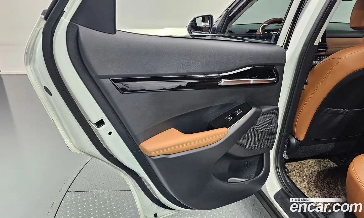 Kia Seltos 2025 1.6 автомат (гидро), фото 15 Kia Seltos 2025 1.6 автомат (гидро), фото 15