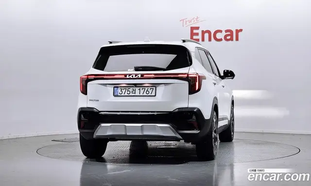 Kia Seltos 2025 1.6 автомат (гидро), миниатюра 4 Kia Seltos 2025 1.6 автомат (гидро), миниатюра 4