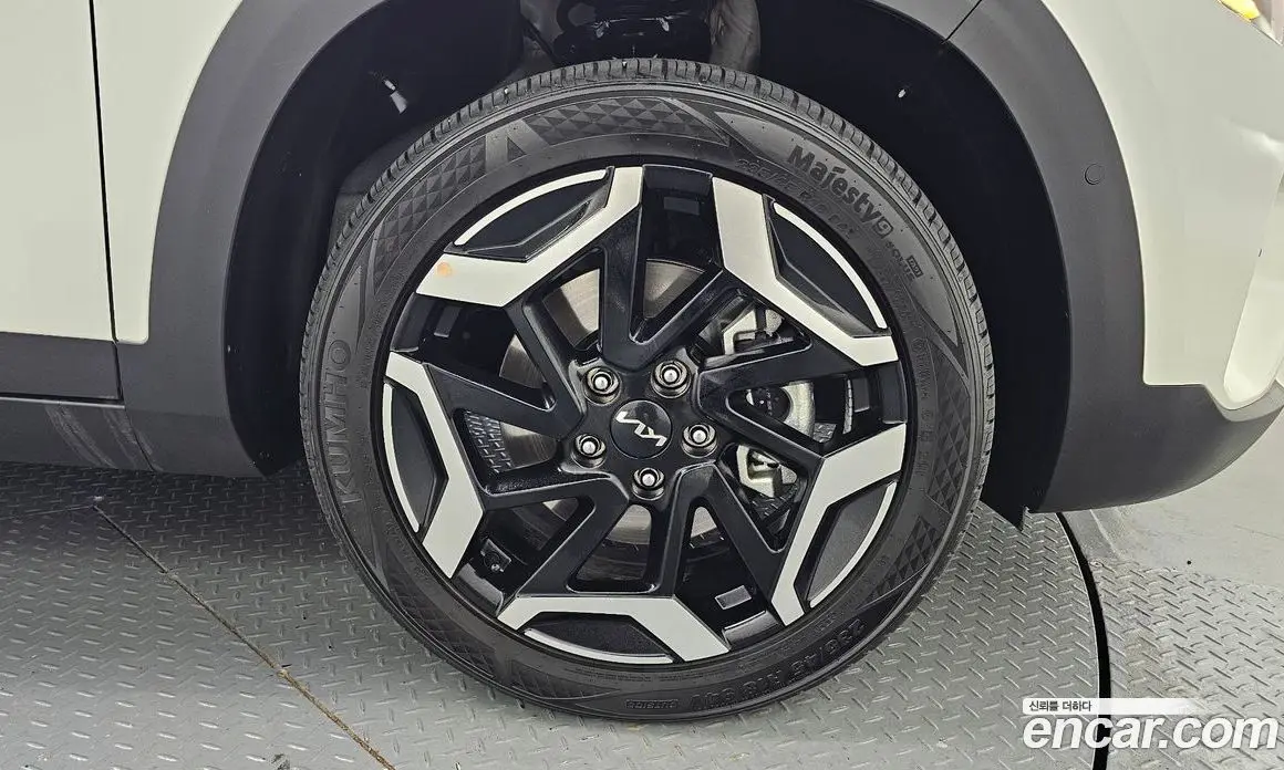 Kia Seltos 2025 1.6 автомат (гидро), фото 7 Kia Seltos 2025 1.6 автомат (гидро), фото 7