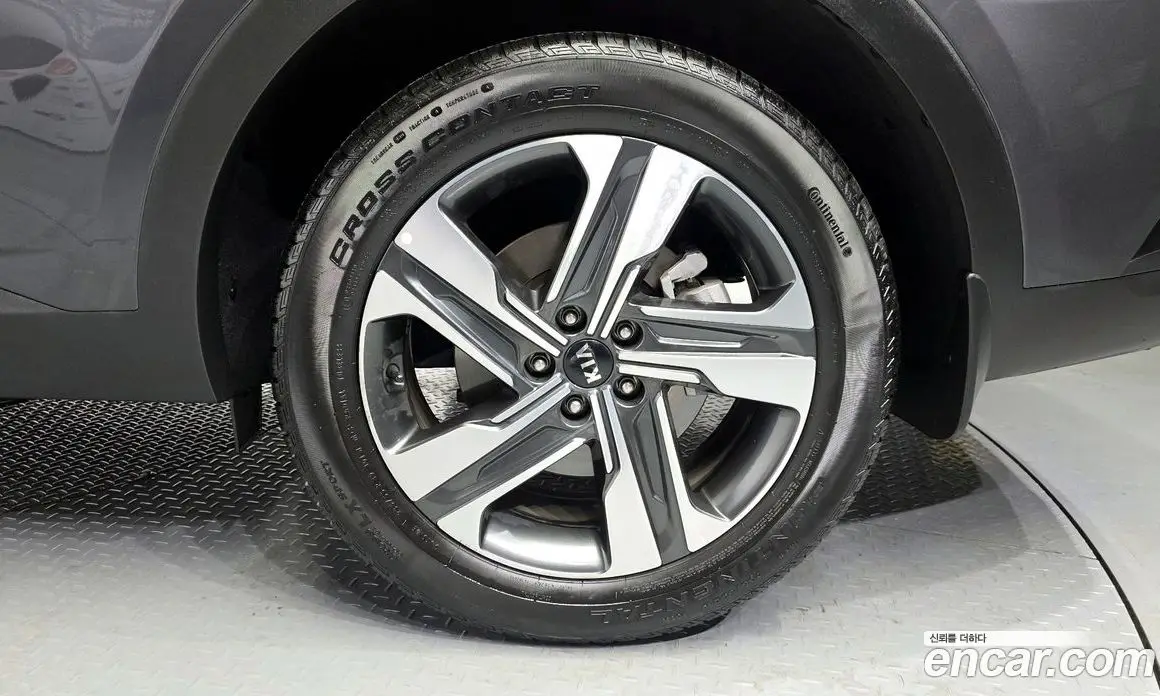 Kia Sorento 2021 1.6 автомат (гидро), фото 7 Kia Sorento 2021 1.6 автомат (гидро), фото 7