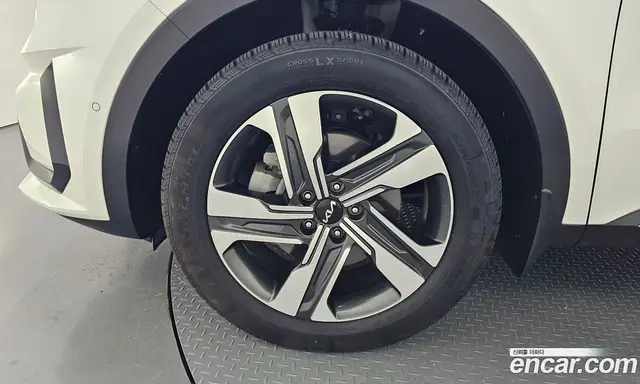 Kia Sorento 2023 1.6 автомат (гидро), миниатюра 5
