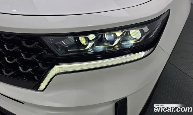 Kia Sorento 2023 1.6 автомат (гидро), миниатюра 8