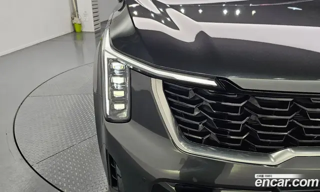 Kia Sorento 2024 1.6 автомат (гидро), миниатюра 8