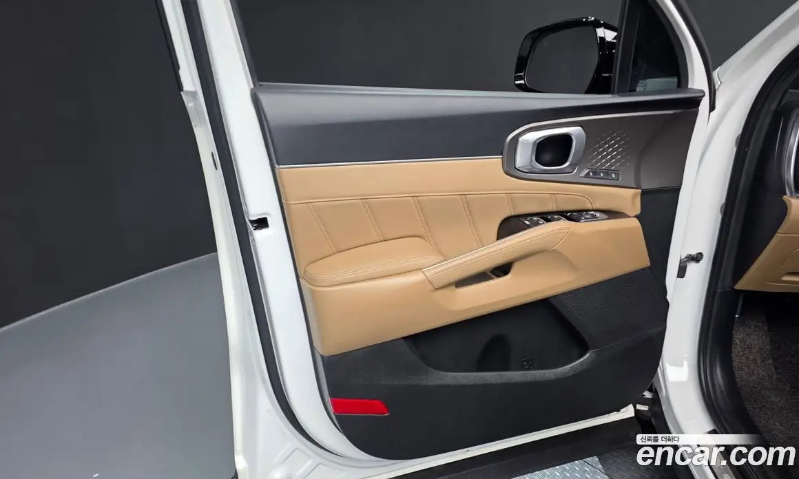 Kia Sorento 2024 2.5 автомат (гидро), фото 14 Kia Sorento 2024 2.5 автомат (гидро), фото 14