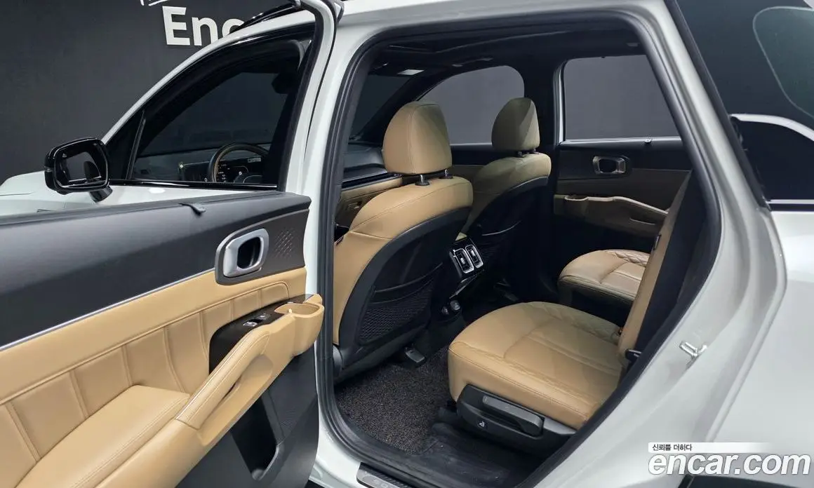 Kia Sorento 2024 2.5 автомат (гидро), фото 16 Kia Sorento 2024 2.5 автомат (гидро), фото 16