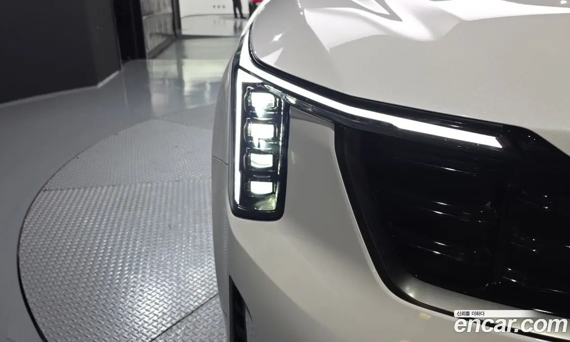 Kia Sorento 2024 2.5 автомат (гидро), фото 8 Kia Sorento 2024 2.5 автомат (гидро), фото 8