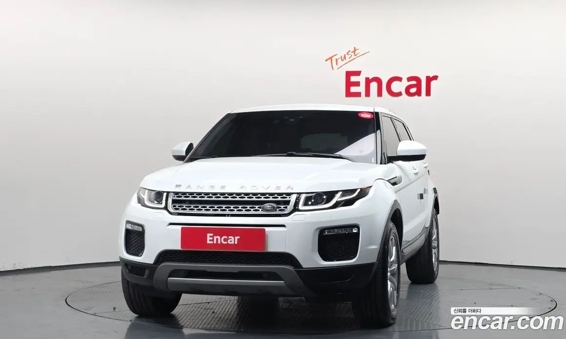 Land Rover Range Rover Evoque 2018 2.0 автомат (гидро), фото 3 Land Rover Range Rover Evoque 2018 2.0 автомат (гидро), фото 3