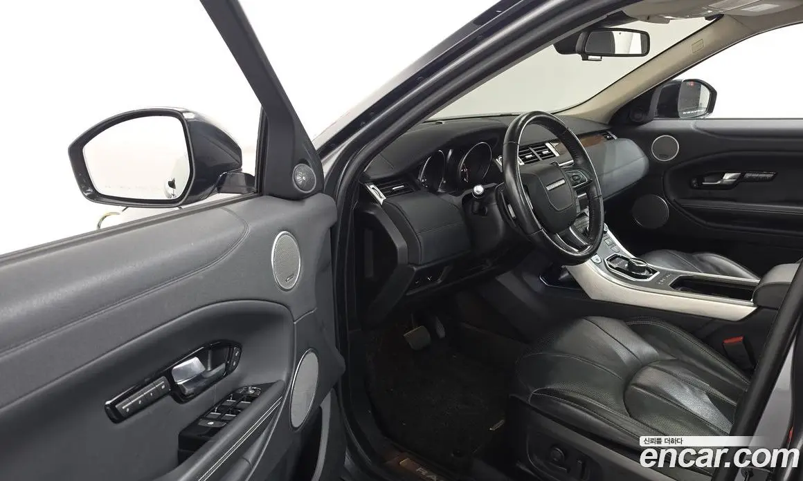 Land Rover Range Rover Evoque 2018 2.0 автомат (гидро), фото 13