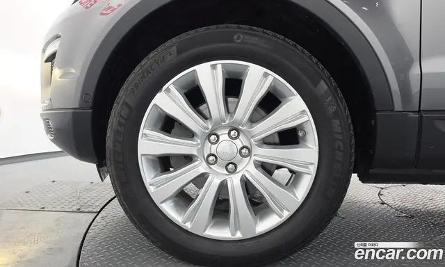Land Rover Range Rover Evoque 2018 2.0 автомат (гидро), миниатюра 5