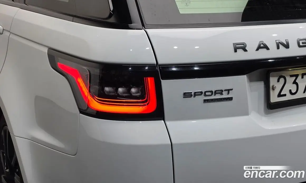 Land Rover Range Rover Sport 2019 3.0 автомат (гидро), фото 9 Land Rover Range Rover Sport 2019 3.0 автомат (гидро), фото 9