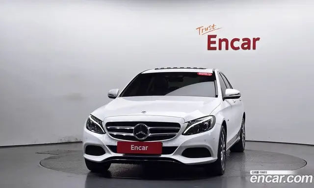 Mercedes-Benz C-Class 2018 2.0 автомат (гидро), миниатюра 2