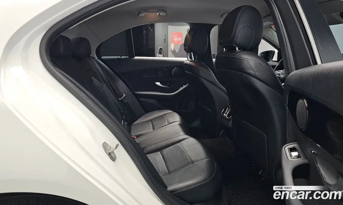 Mercedes-Benz C-Class 2019 2.0 автомат (гидро), фото 16 Mercedes-Benz C-Class 2019 2.0 автомат (гидро), фото 16