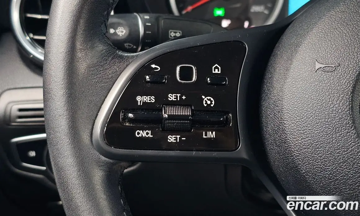 Mercedes-Benz C-Class 2019 2.0 автомат (гидро), фото 19 Mercedes-Benz C-Class 2019 2.0 автомат (гидро), фото 19