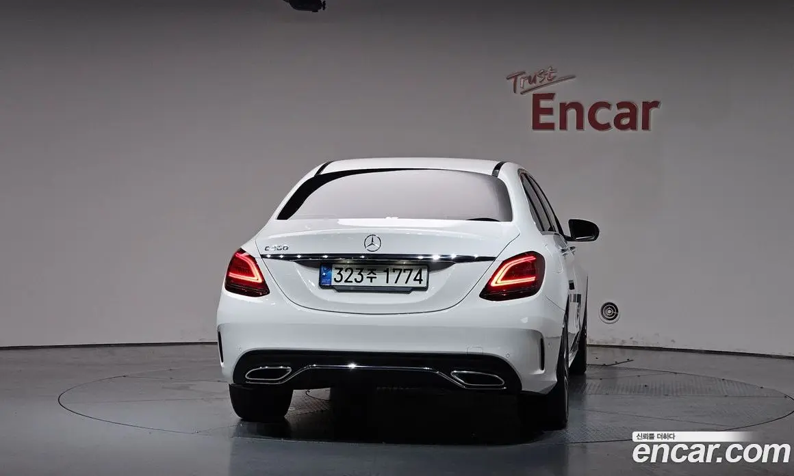 Mercedes-Benz C-Class 2020 2.0 автомат (гидро), фото 4 Mercedes-Benz C-Class 2020 2.0 автомат (гидро), фото 4