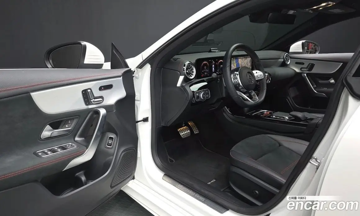 Mercedes-Benz CLA-Class 2022 2.0 автомат (гидро), фото 13 Mercedes-Benz CLA-Class 2022 2.0 автомат (гидро), фото 13