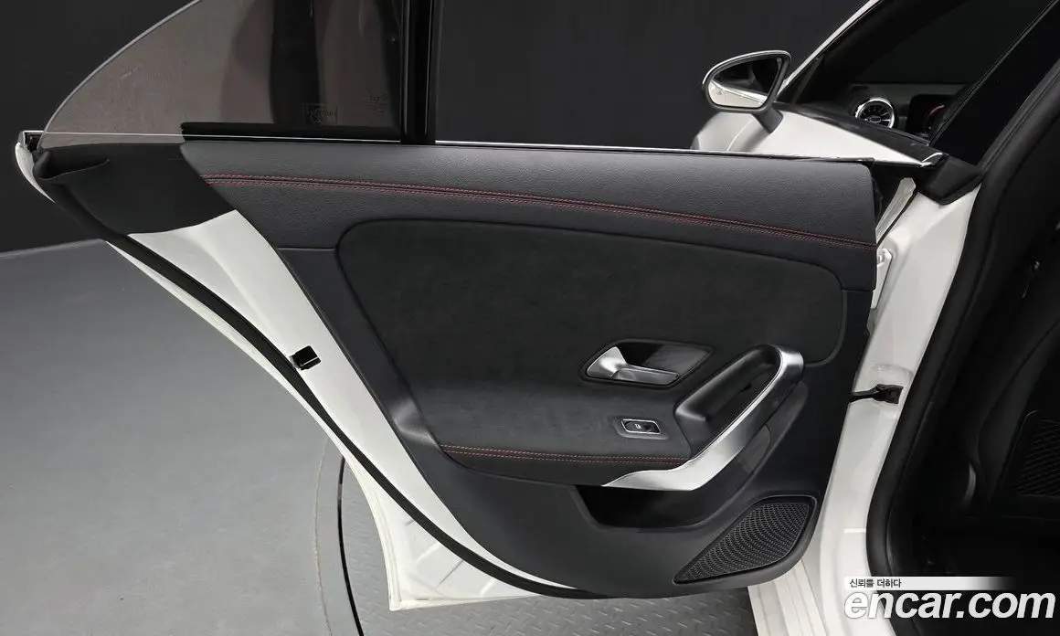 Mercedes-Benz CLA-Class 2022 2.0 автомат (гидро), фото 15 Mercedes-Benz CLA-Class 2022 2.0 автомат (гидро), фото 15