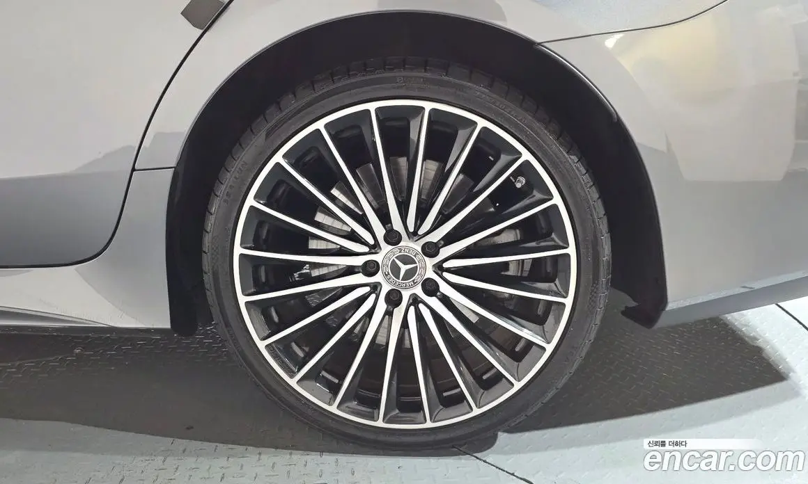 Mercedes-Benz CLS-Class 2023 3.0 автомат (гидро), фото 6