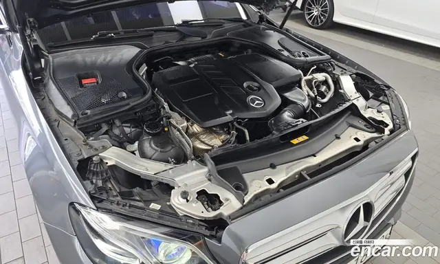 Mercedes-Benz E-Class 2018 1.9 автомат (гидро), миниатюра 6 Mercedes-Benz E-Class 2018 1.9 автомат (гидро), миниатюра 6