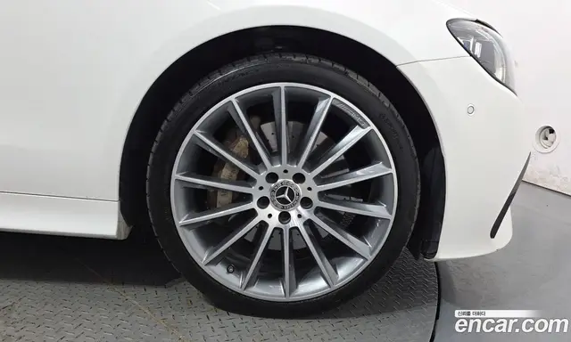 Mercedes-Benz E-Class 2021 3.0 автомат (гидро), миниатюра 6 Mercedes-Benz E-Class 2021 3.0 автомат (гидро), миниатюра 6