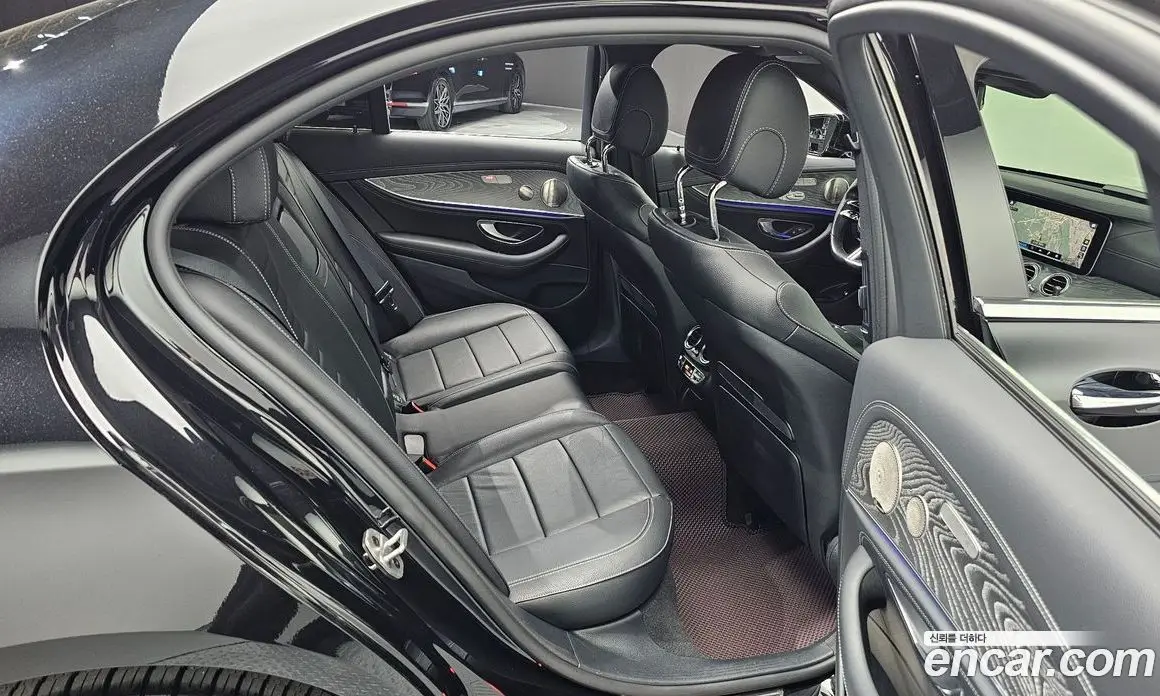 Mercedes-Benz E-Class 2022 2.0 автомат (гидро), фото 18